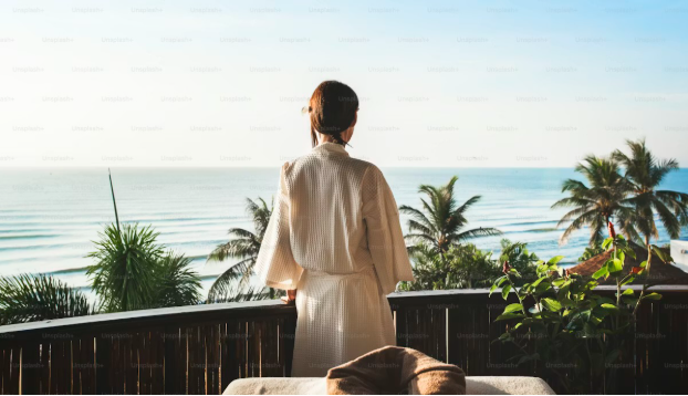5 Benefits Of Renting A Room In An Oceanfront Hotel For Your Vacation